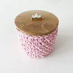 Basket with Lid | Triglav | Crochet & Walnut Wood | 12cm | Light Pink